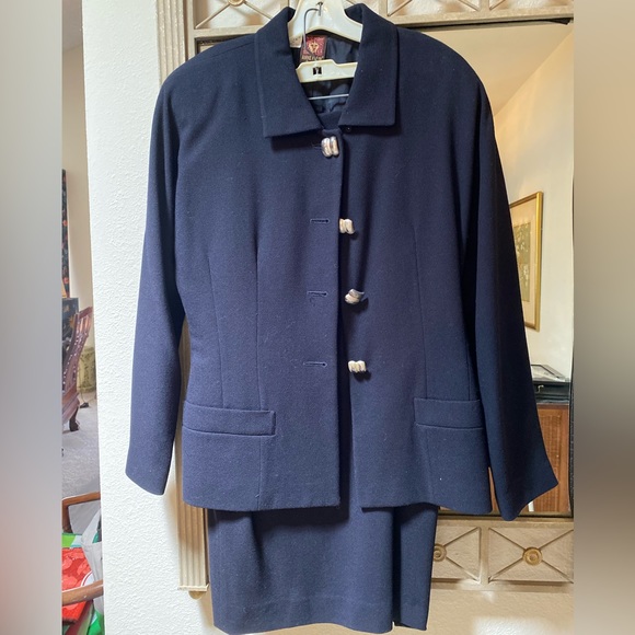 Anne Klein Wool Suit Jacket and Skirt set - Picture 1 of 4